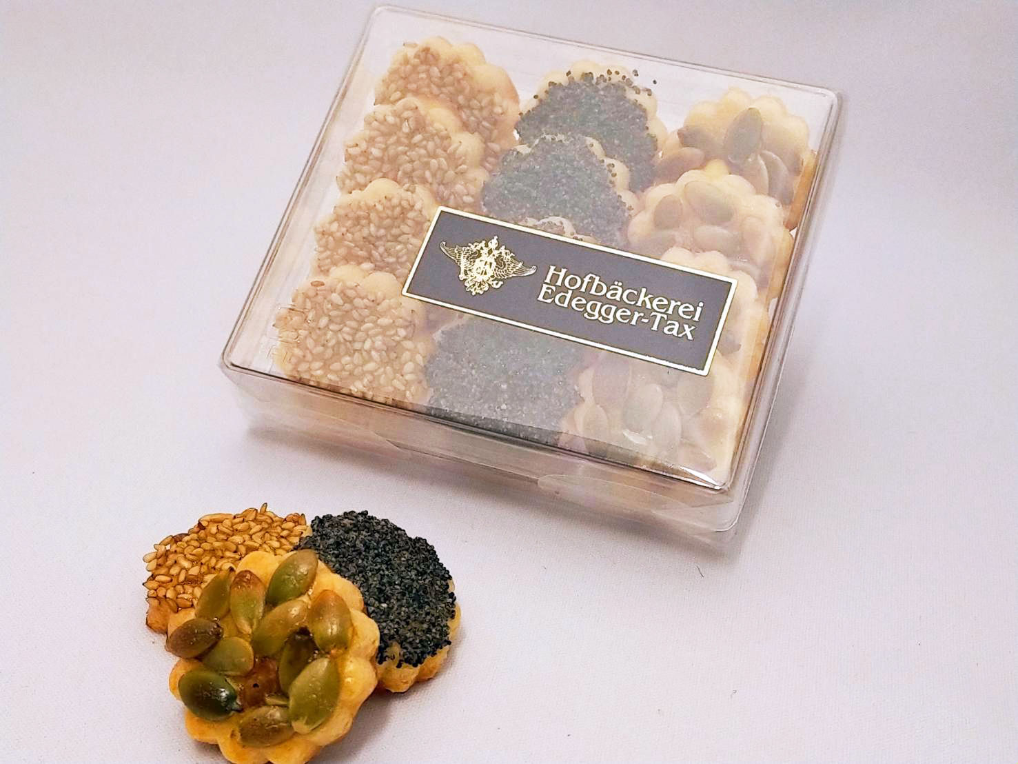 レア 赤目天使 デスクッキー ケーゼゲベック – ホーフベッカライ エーデッガー・タックス